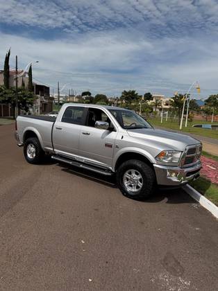 RAM 2500 6.7 LARAMIE 4X4 CD I6 TURBO DIESEL 4P AUTOMÁTICO